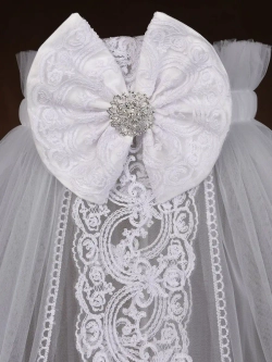 Балдахин с кружевом и брошью "Версаль"