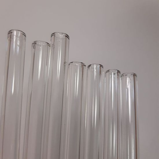 причина уценки - неровные края