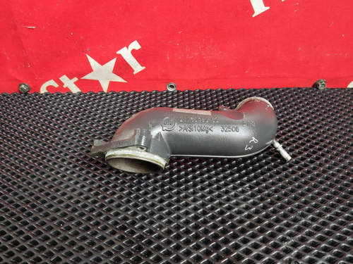 Патрубок термостата