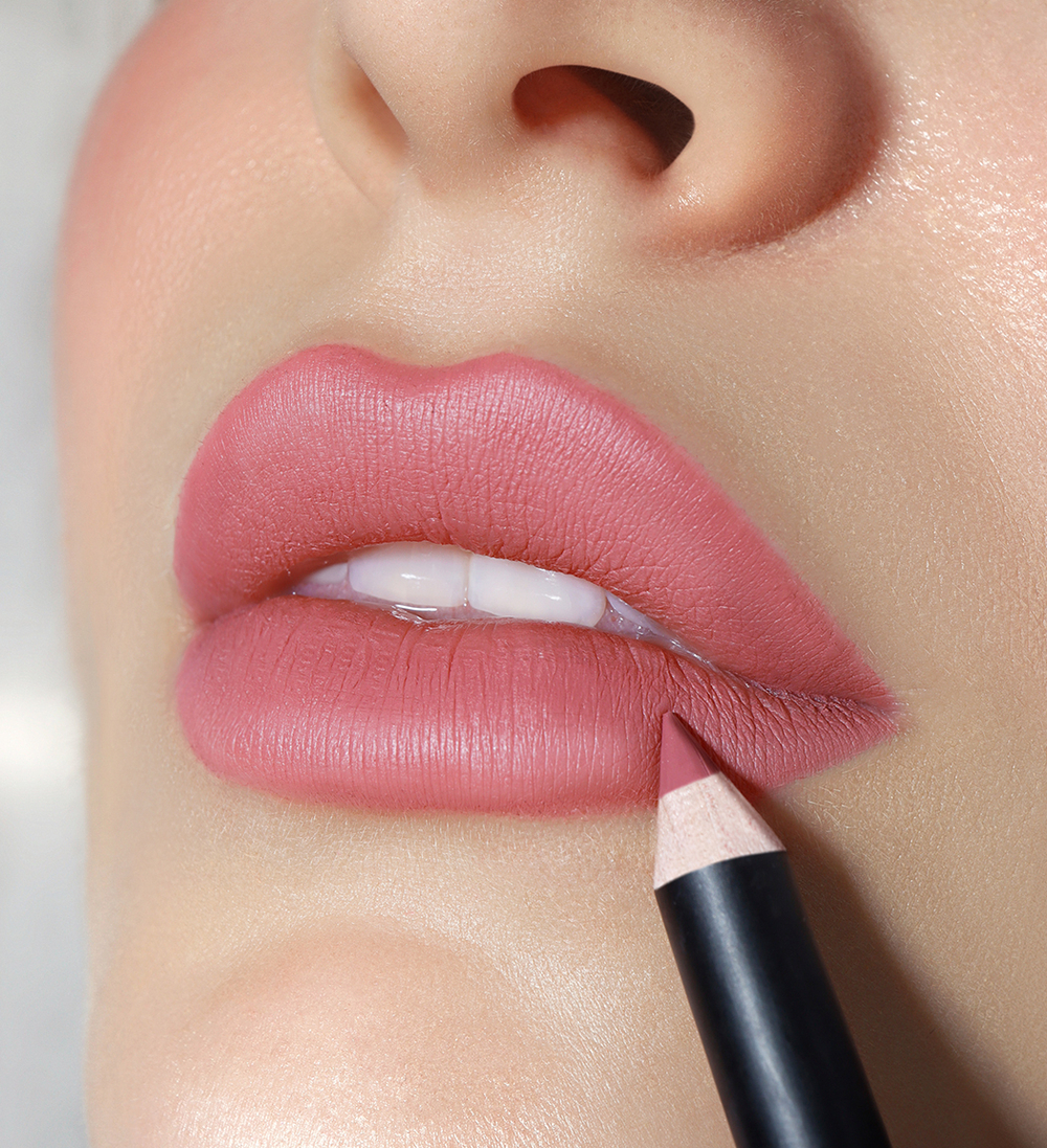LuxVisage Карандаш для губ "SOFT MATTE" тон 604 (розовый)