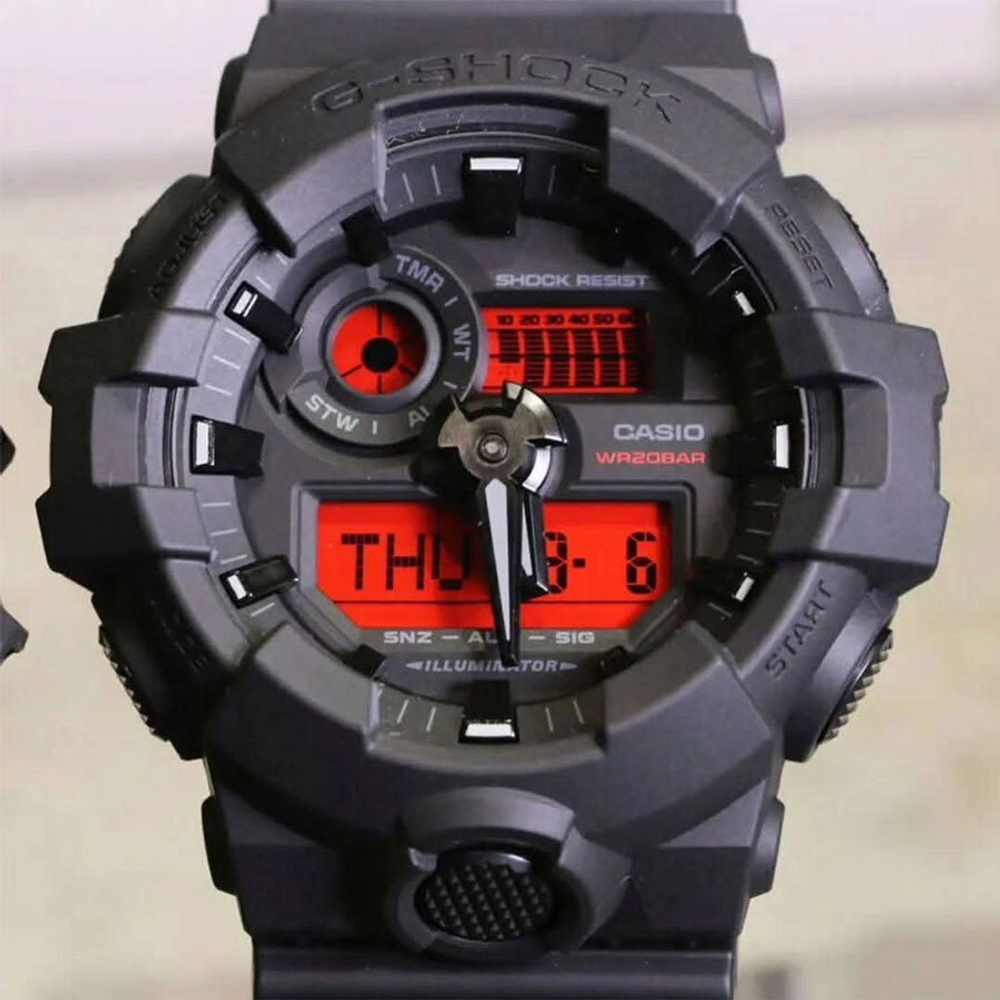 Мужские наручные часы Casio GA-700BBR-1A