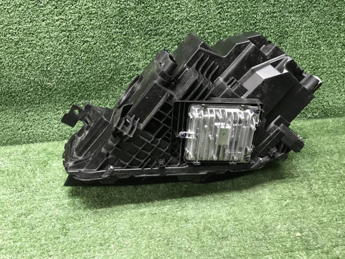 Битая Фара правая Geely Monjaro (2021-н.в.) LED