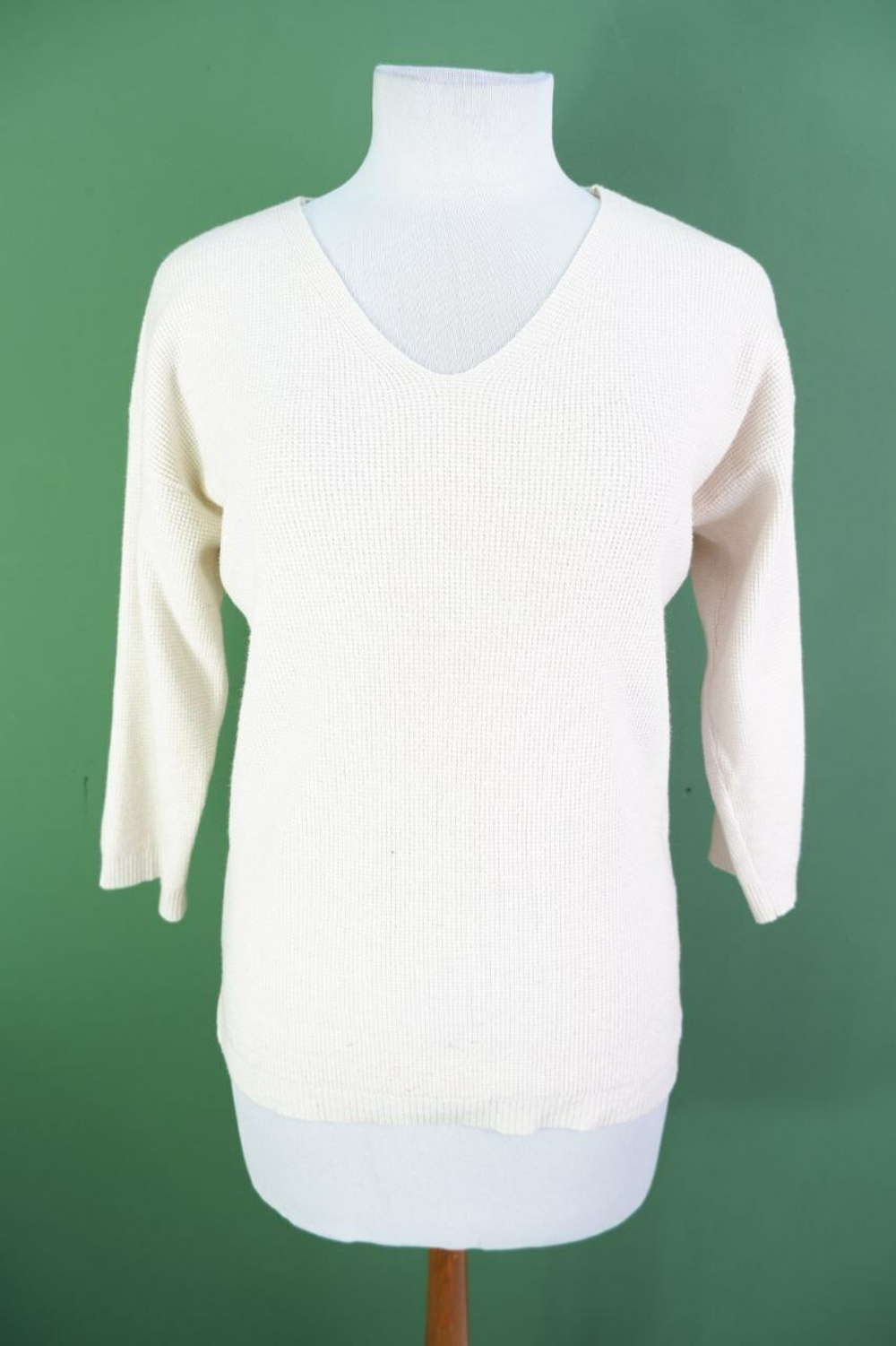 Джемпер с вискозой вязаный 46 размер