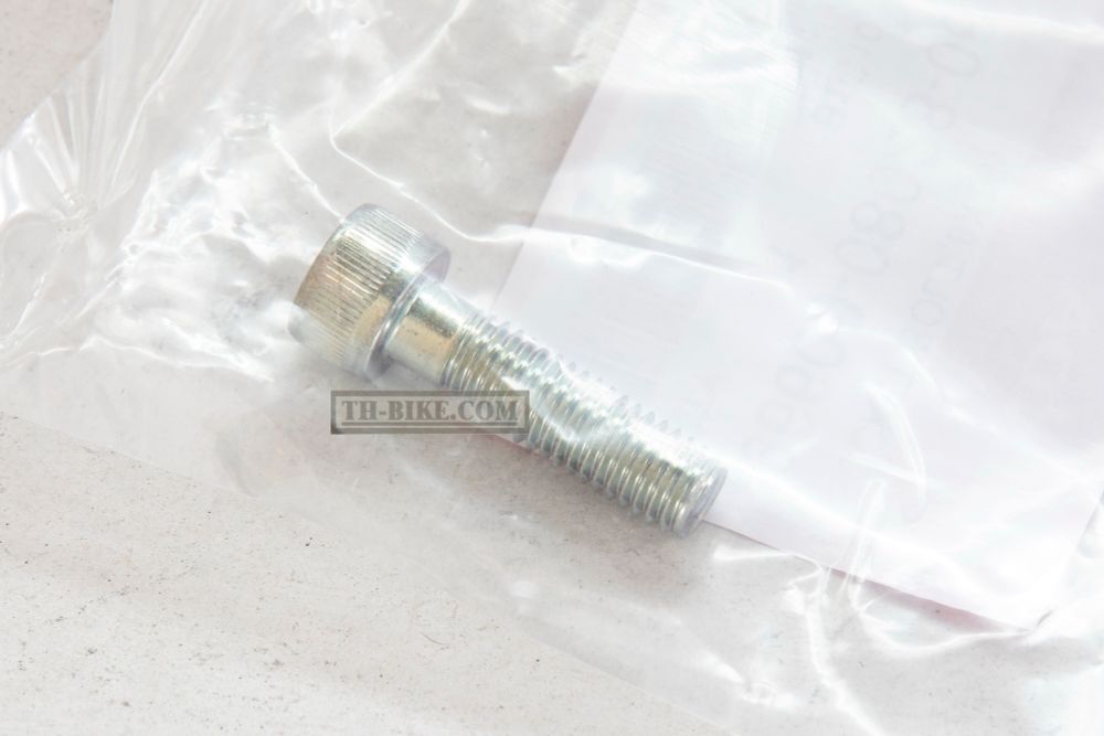 96600-08028-08. BOLT, SOCKET, 8X28