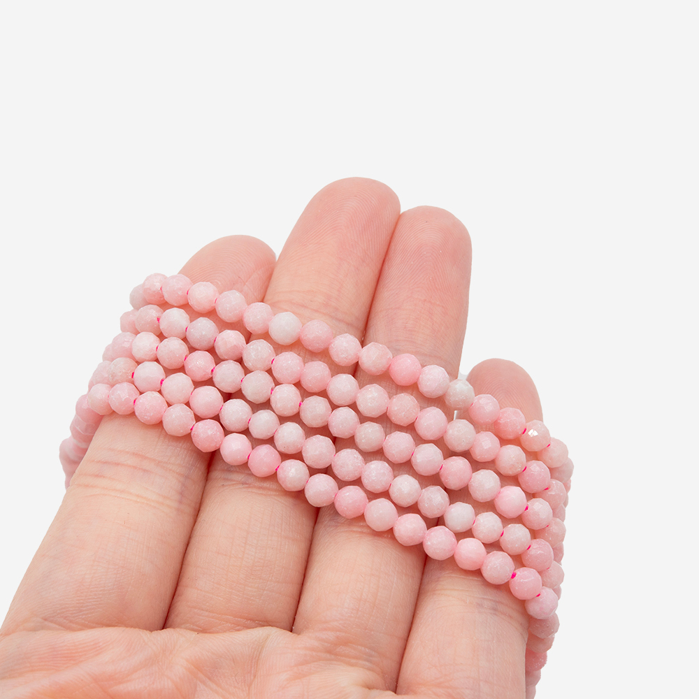 Опал розовый натуральный, шар, 4,2мм, микроогранка