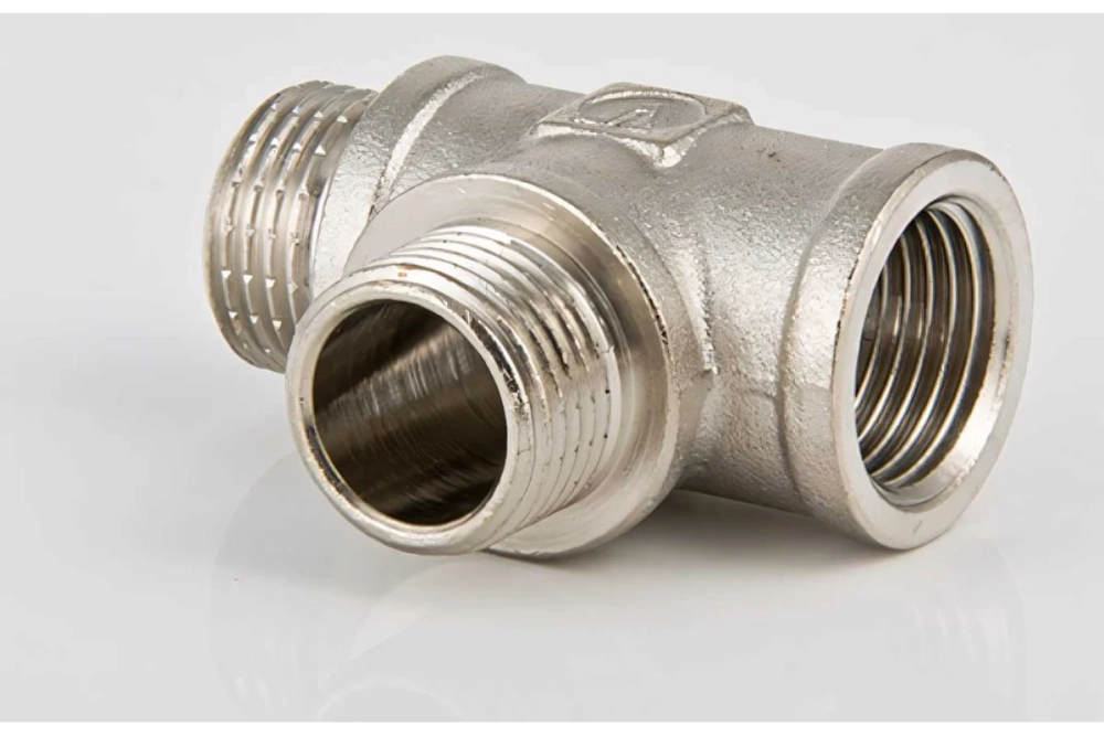 Тройник с двумя переходами на нар. р. 1/2 вн.-нар.-нар. Valtec VTr.133.N.0004