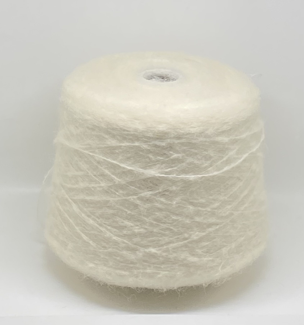 Пряжа на бобине(Италия) 30% альпака 20% шелк 20% мохер 12% мерино 18% п/а. 100г-450м 400г