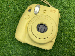 FujiFilm Instax Mini 8
