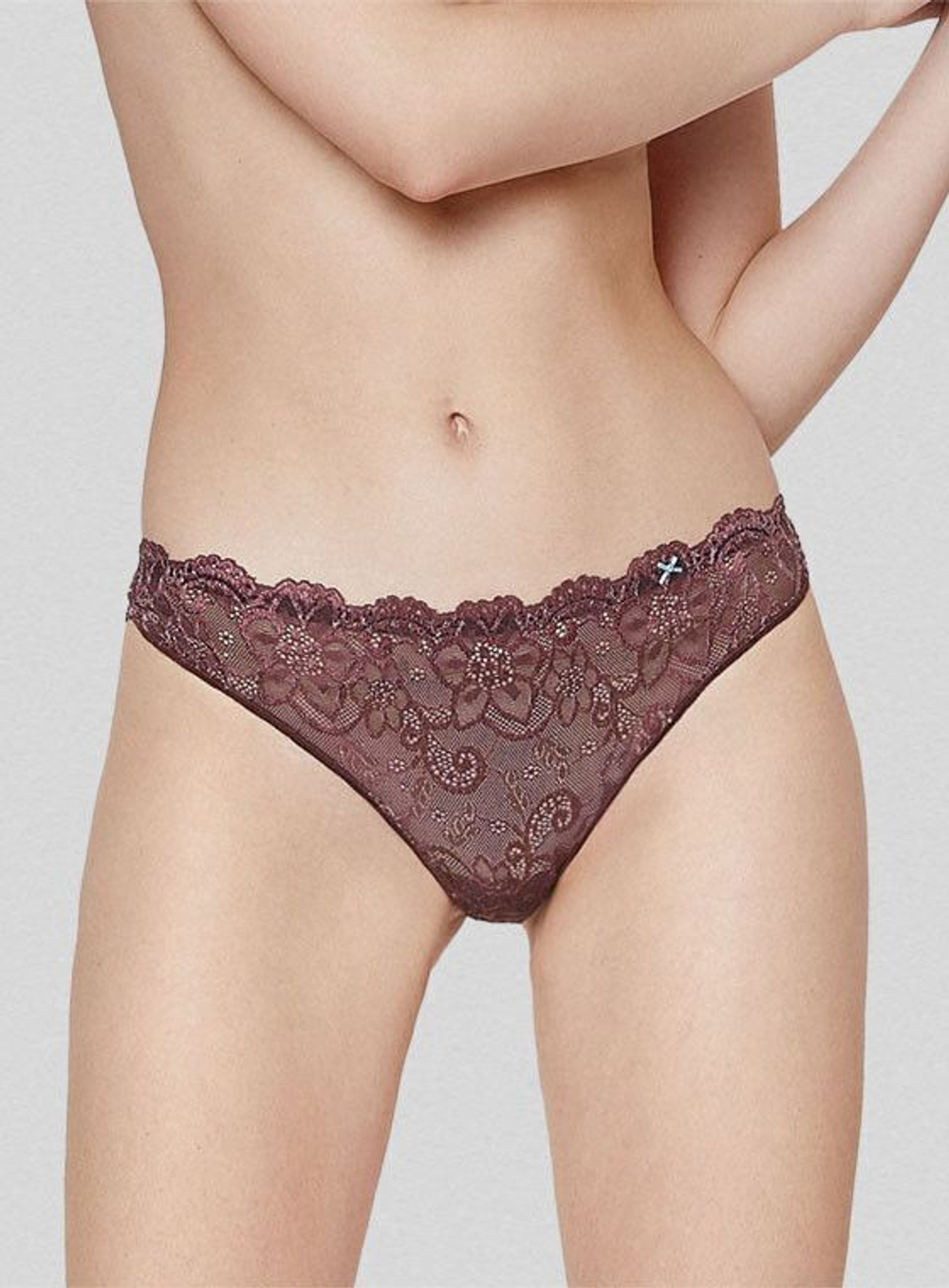 Нежные кружевные трусики-бразилиана (Размер: 3 размер) (Цвет: серебристый)