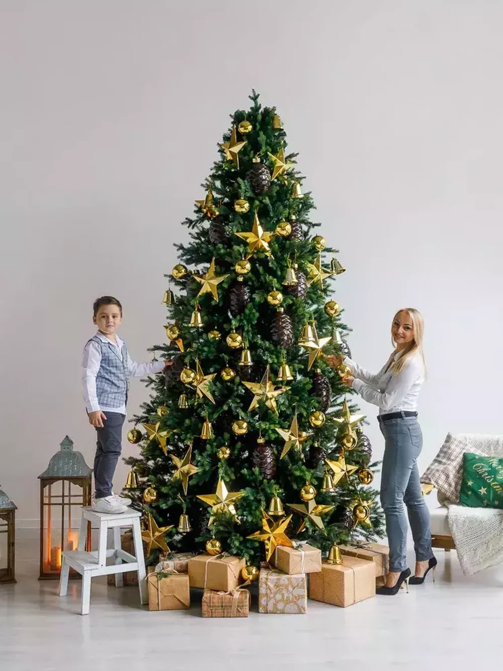 Большая елка «Сказочная» (Литая+пвх) 7,5 м
