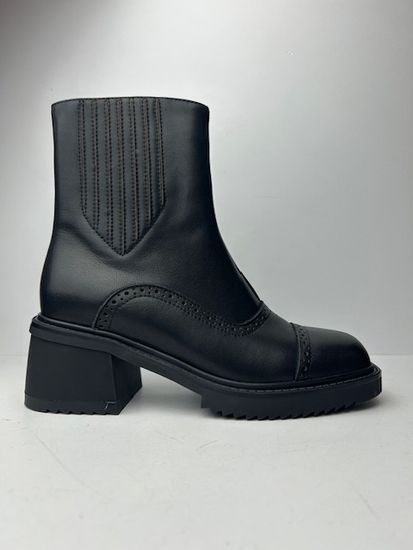 Ботинки женские