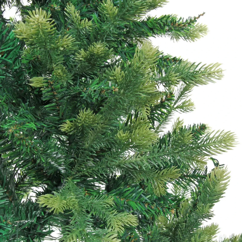 Ёлка «Женева» 180 см, ПВХ, резина (680 веток)
