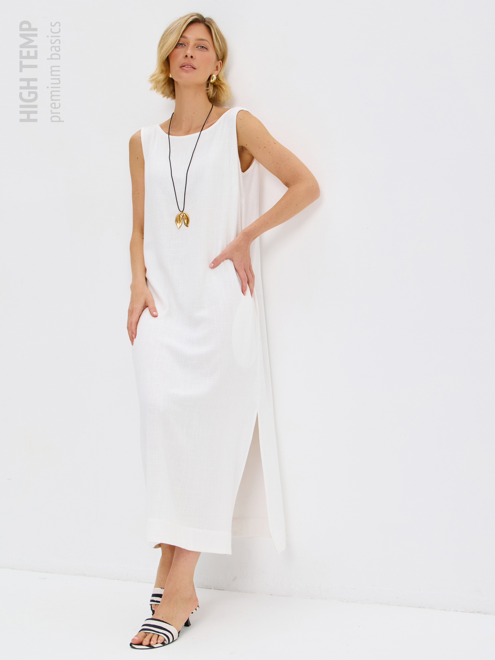 Льняной сарафан макси с карманами