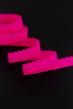 Резинка отделочная розовая неоновая ажурная ширина 11 мм