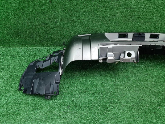 Бампер задний Land-Rover Defender 2 L663 (2019-н.в.)