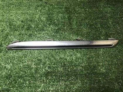 Молдинг решетки радиатора Mercedes E W213 (16-21)