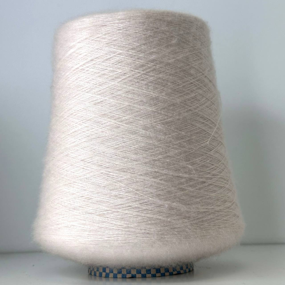 ALBA PPKB164 - CARIAGGI; 60% кашемир, 40% шёлк; 3000м/100гр; col. 32954, цвет: пудровый; S722