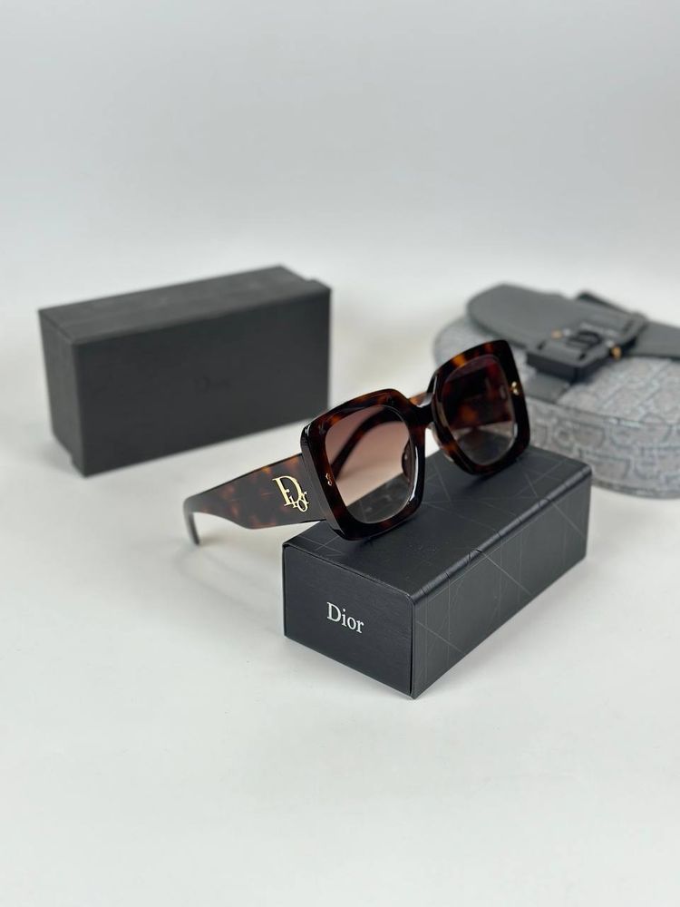 Футболка Christian Dior