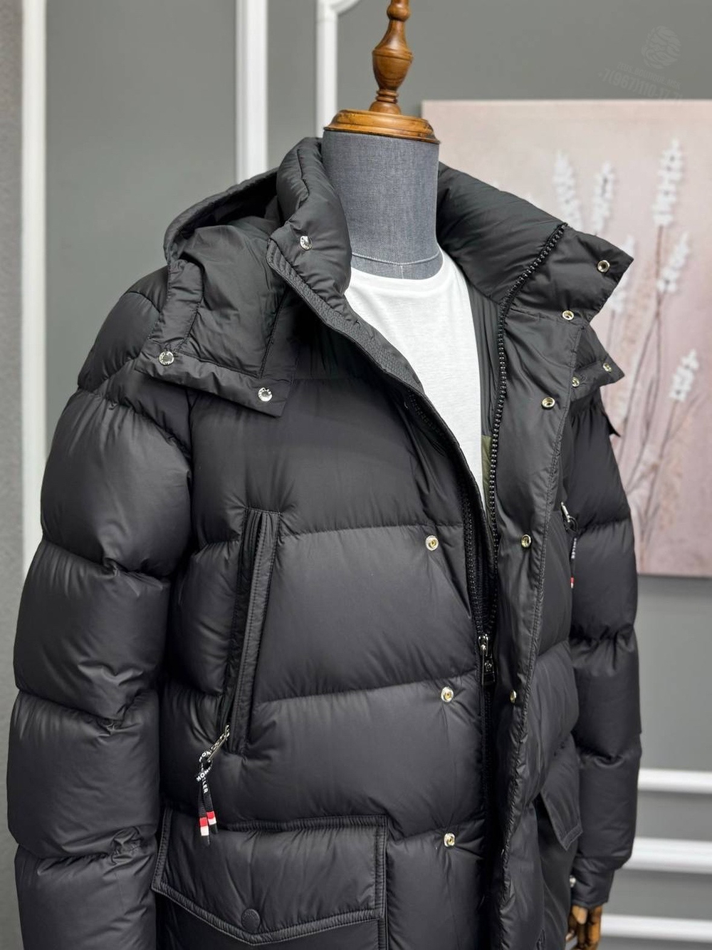 Пуховик Moncler
