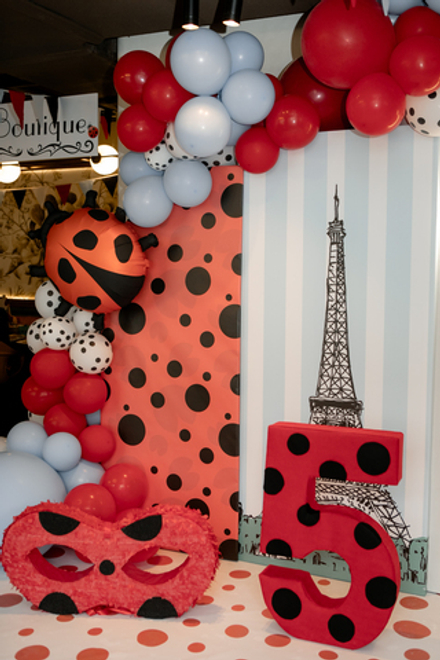 Цифра "Lady Bug"