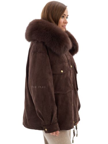 Объемная парка шоколадного цвета из замши