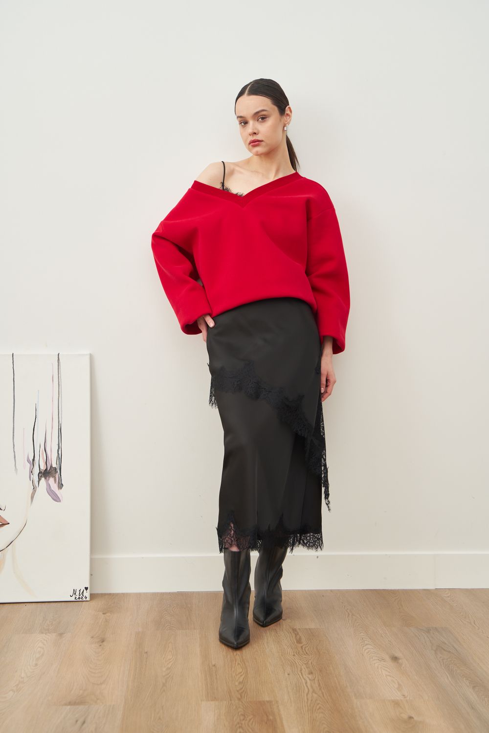 СВИТШОТ С V-ВЫРЕЗОМ КРАСНЫЙ