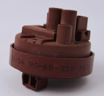 Датчик уровня воды (прессостат) 505GF102 160016158.00 (уровни 90-65-330) стиральной машины Ariston, Indesit