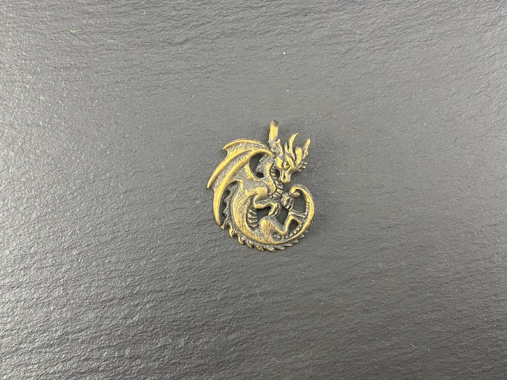 Подвеска. Дракончик