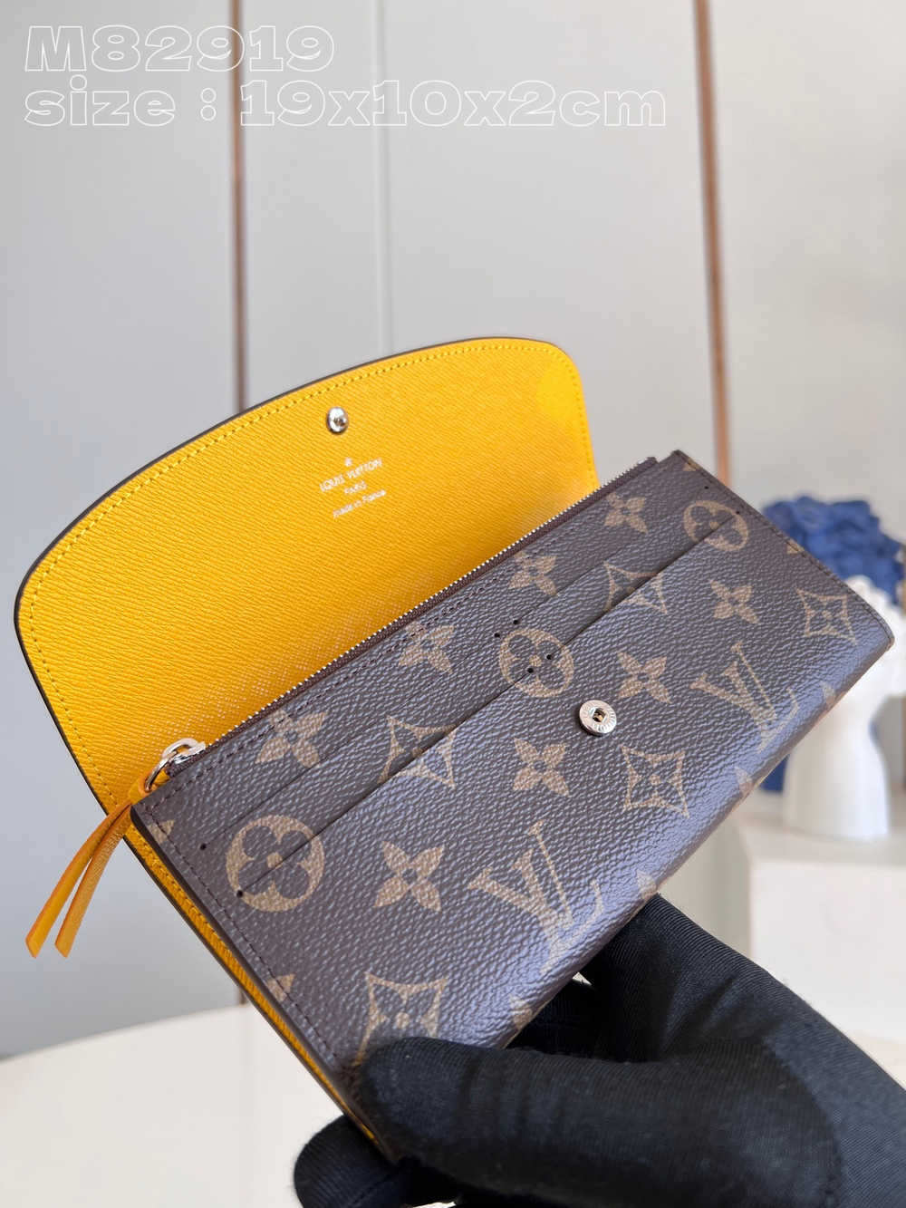 Louis Vuitton Emilie Wallet