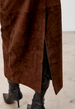 Юбка из натуральной замши