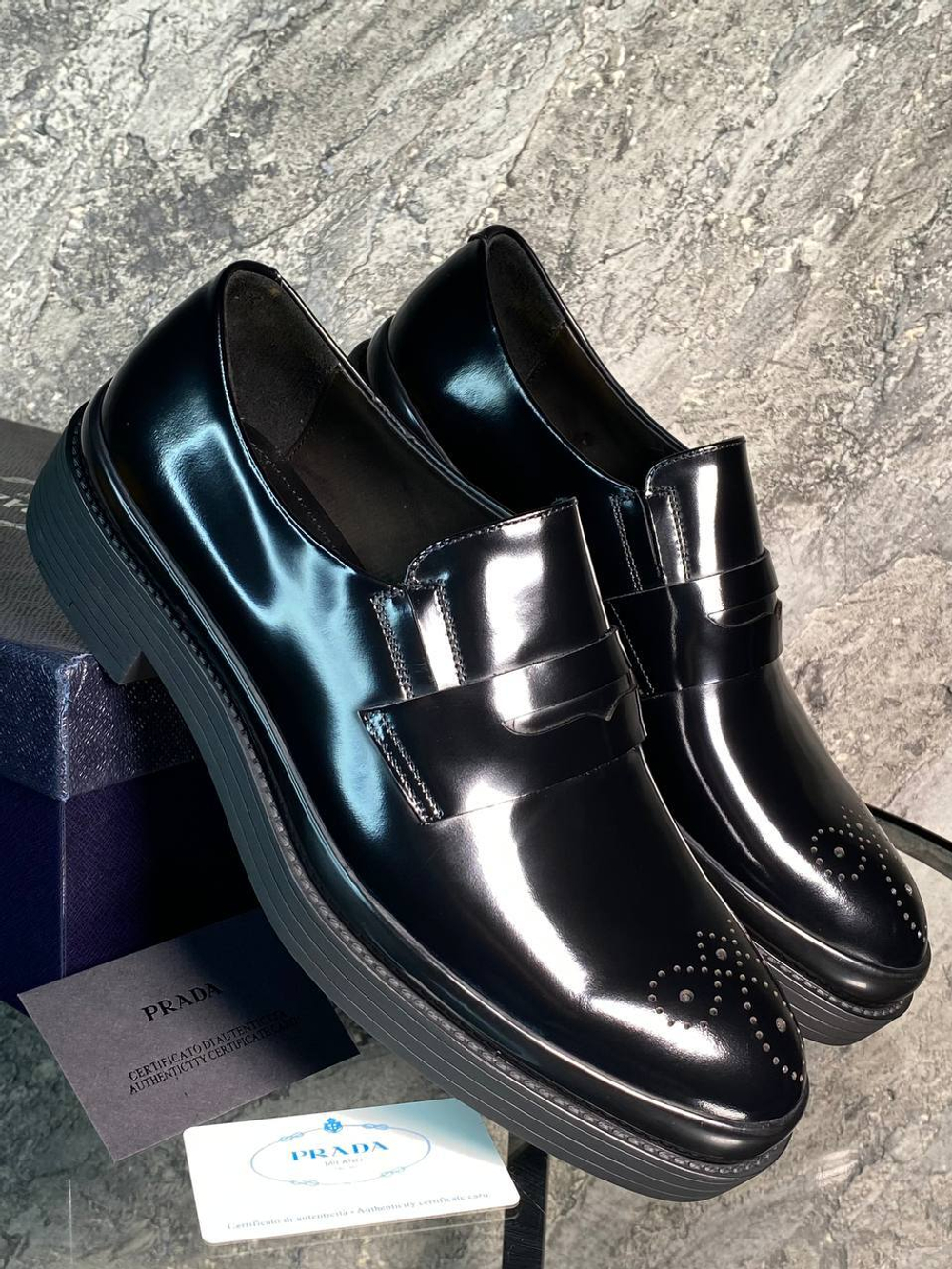 Лоферы Prada