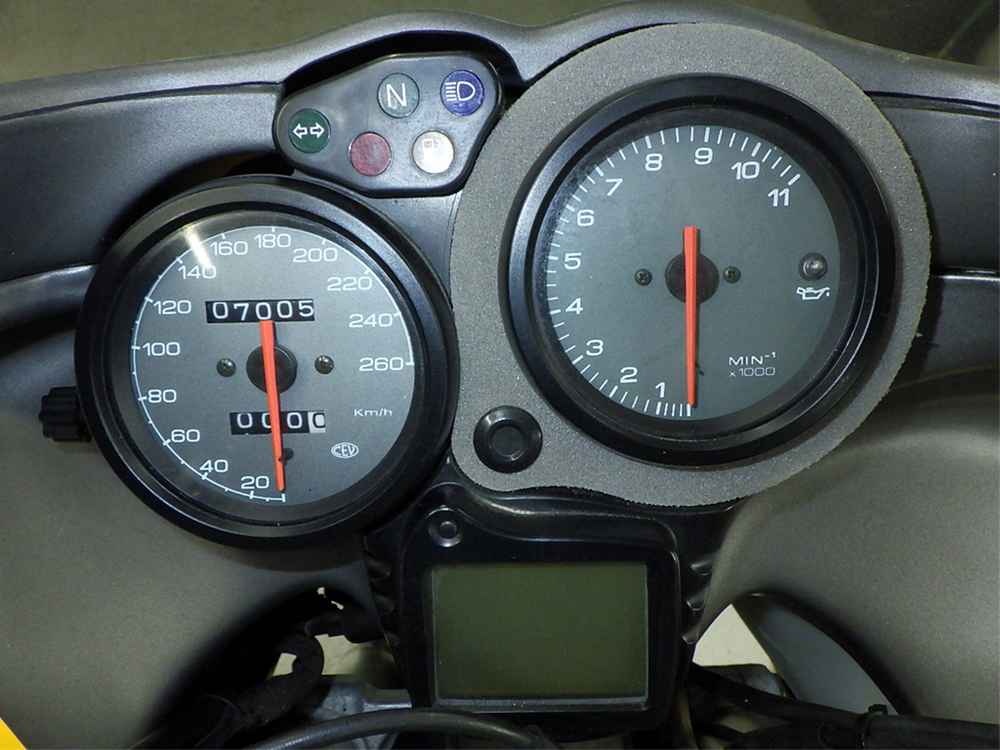 Ducati ST2 2003