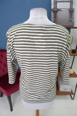 Лонг Classic-T в полоску 42 размер