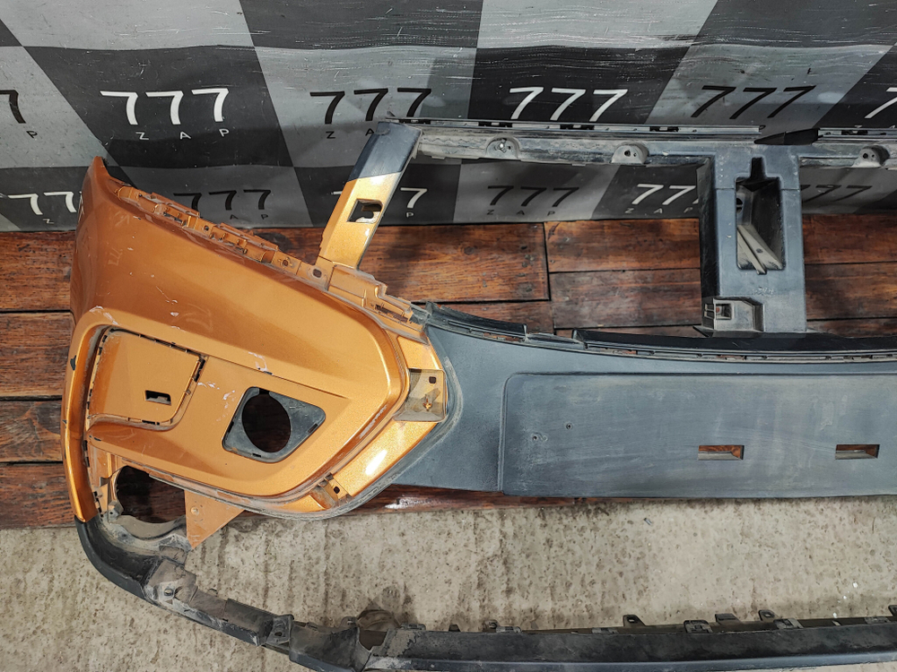 Бампер передний LADA X-Ray 15-22 Б/У Оригинал 8450021001