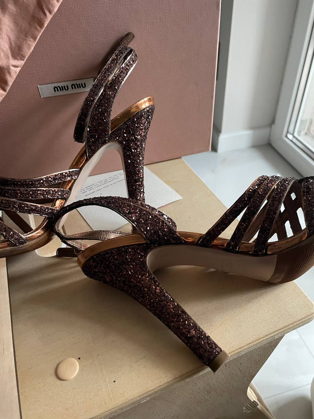 Босоножки Miu Miu