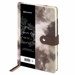 Ежедневники с покрытием "под кожу и ткань"