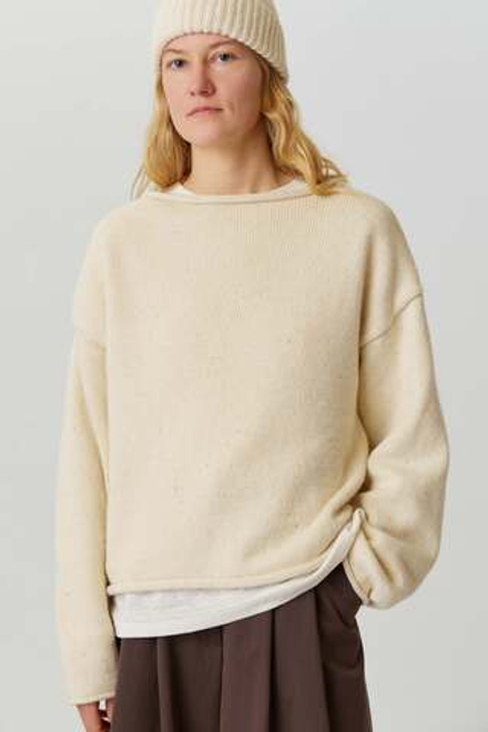 Рыбацкий свитер из шерсти молочного цвета