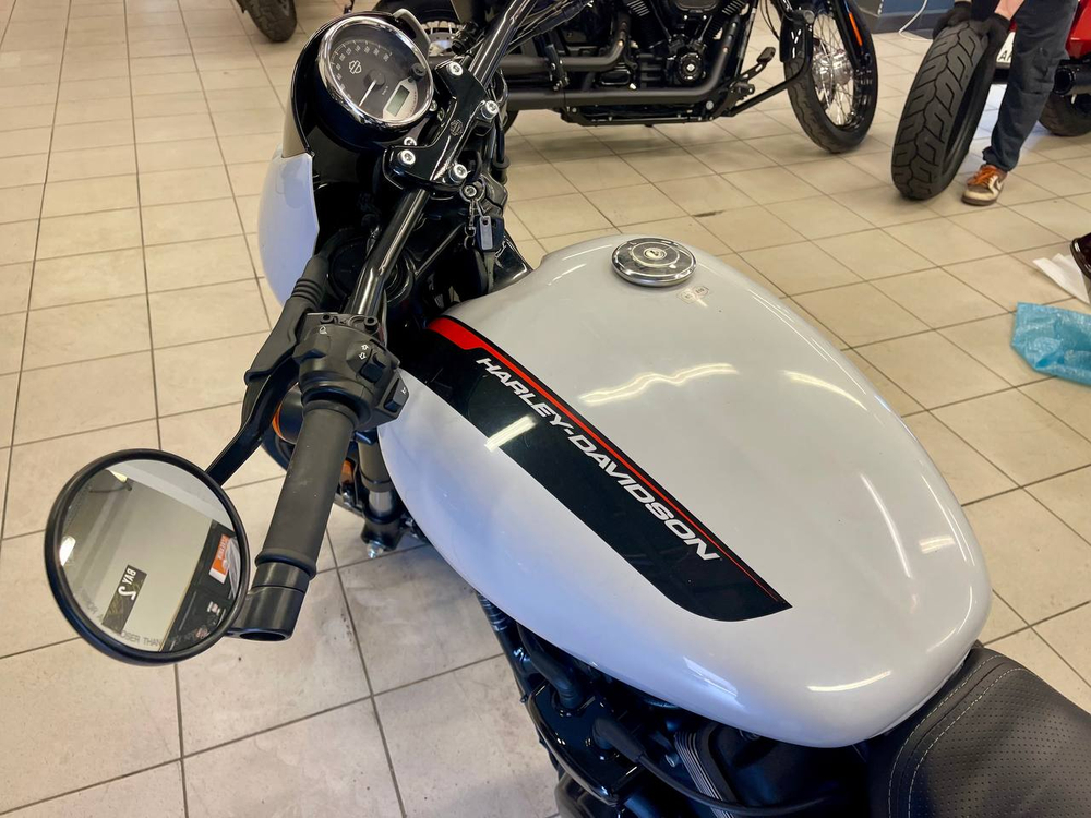 Harley-Davidson Street Rod, 2020