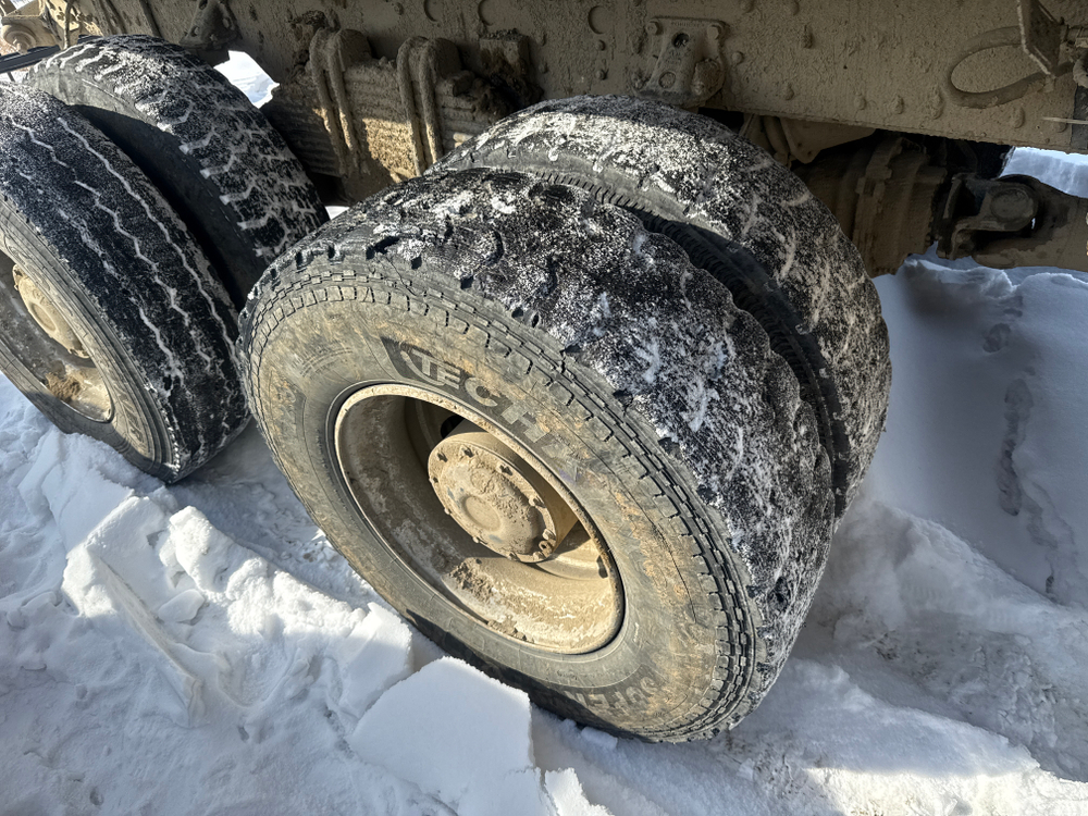 Shacman (Shaanxi) SX* 6x6 Самосвал SX3258DV385 (Дизельный, 11,6 л, 423 л.с., МТ)