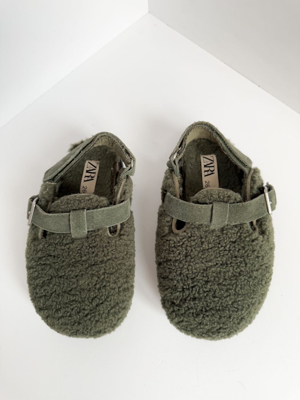 Меховые сандалии Zara, 26