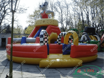 Коммерческий надувной батут "В погоне за сыром"