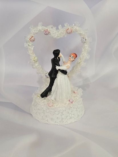 Свадебные фигурки "Жених и невеста" на торт