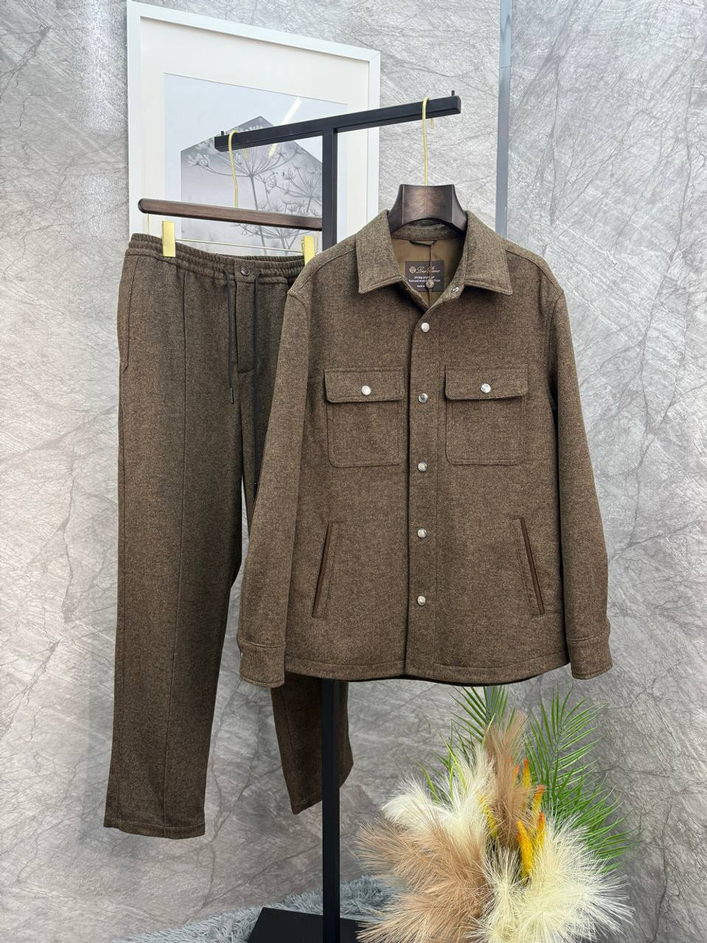 Прогулочный костюм Loro Paina