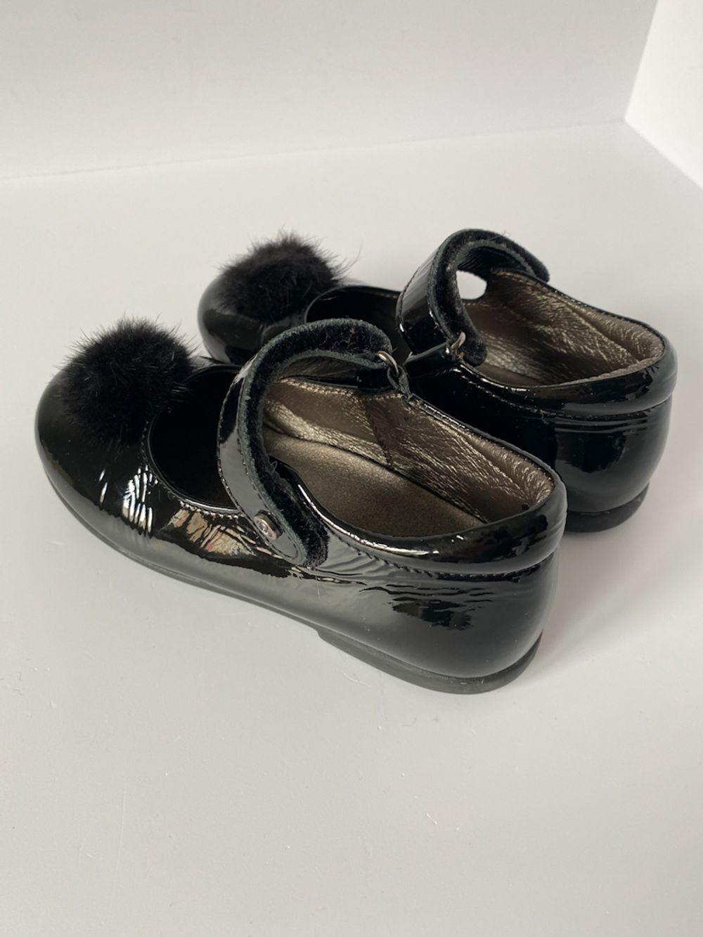 Лаковые туфли Futurino, 25,5