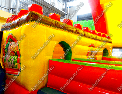 Надувной батут "Зверята с крышей 3" со скалодромом, 11*7*6 м