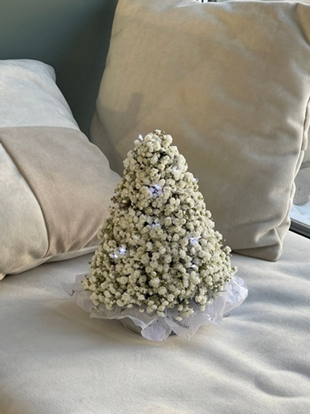 Ёлка из гипсофилы