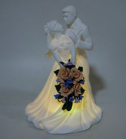Pavone JP-186/13 Статуэтка с подсветкой «Молодожены»