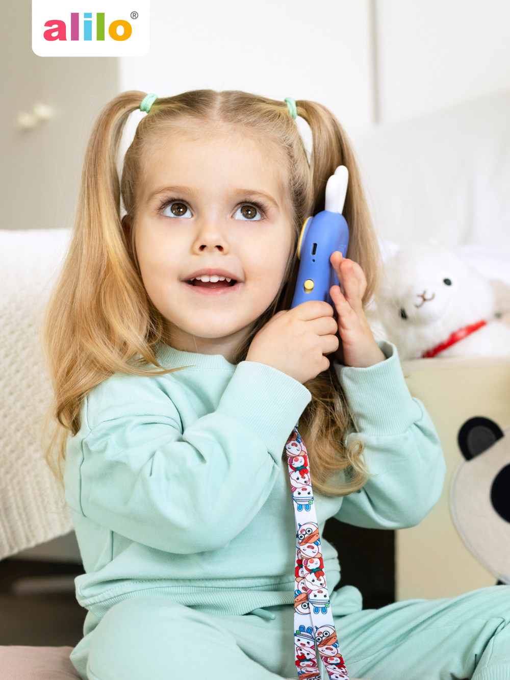 Интерактивная игрушка телефон Ушастик-Лапочка alilo P3