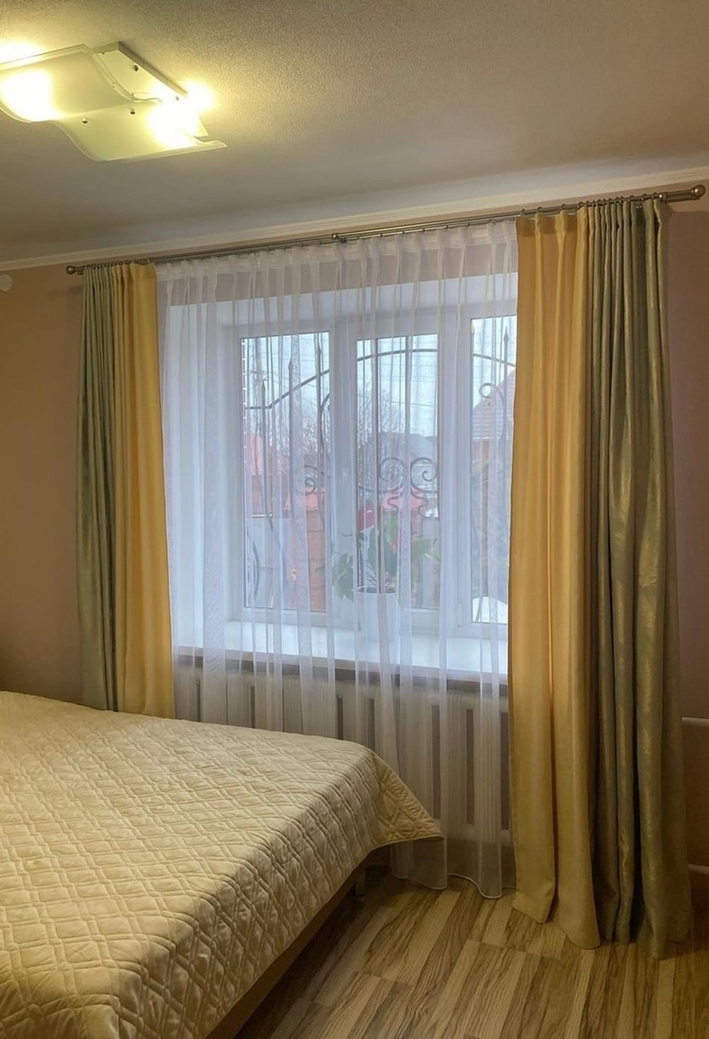 Шторы в комнату для гостей