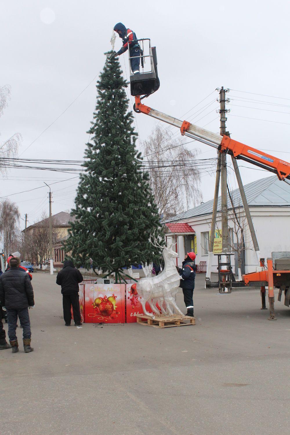 Уличная елка ствольная "Альпийская сосна" (леска) от 3 до 22 м